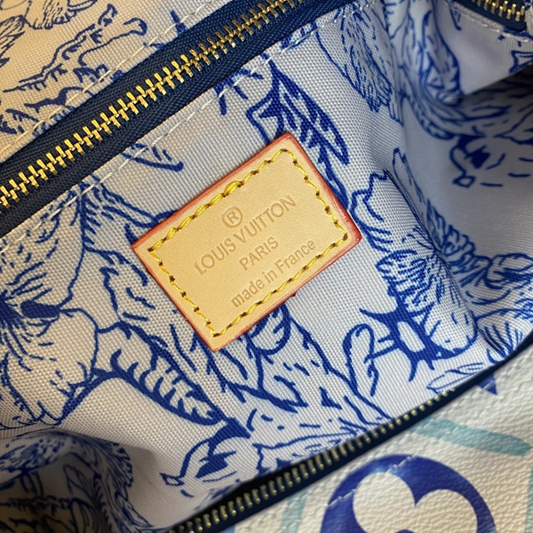 ルイヴィトンバッグ着用イメージ